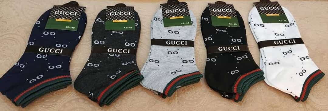 Socks ( 10 pairs )