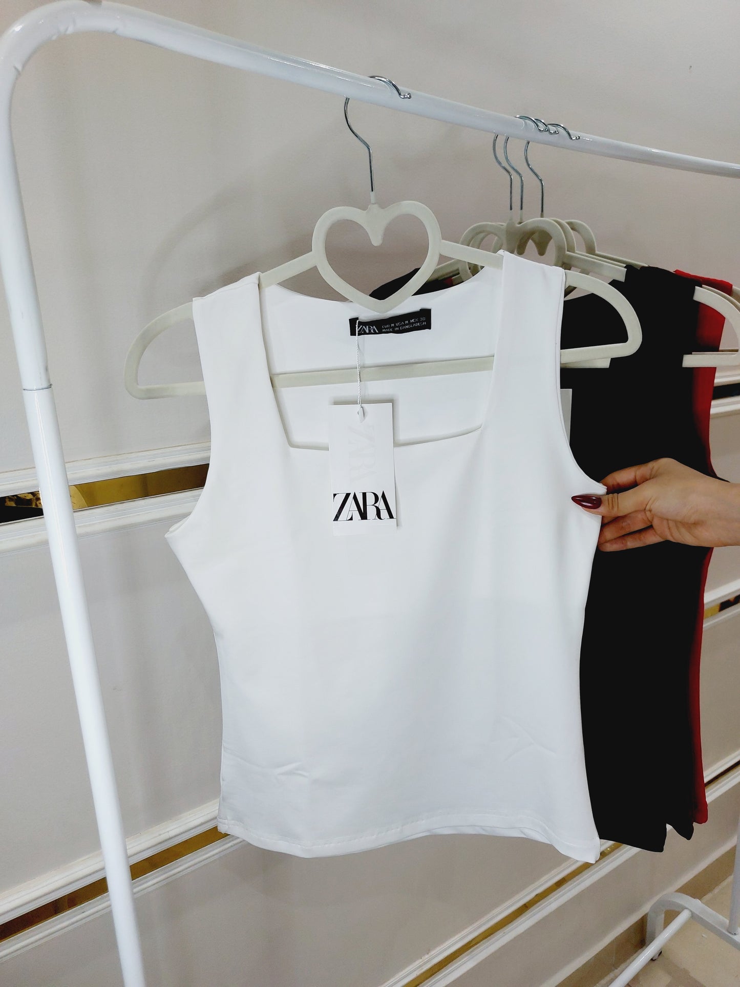Square neck tank top✨️