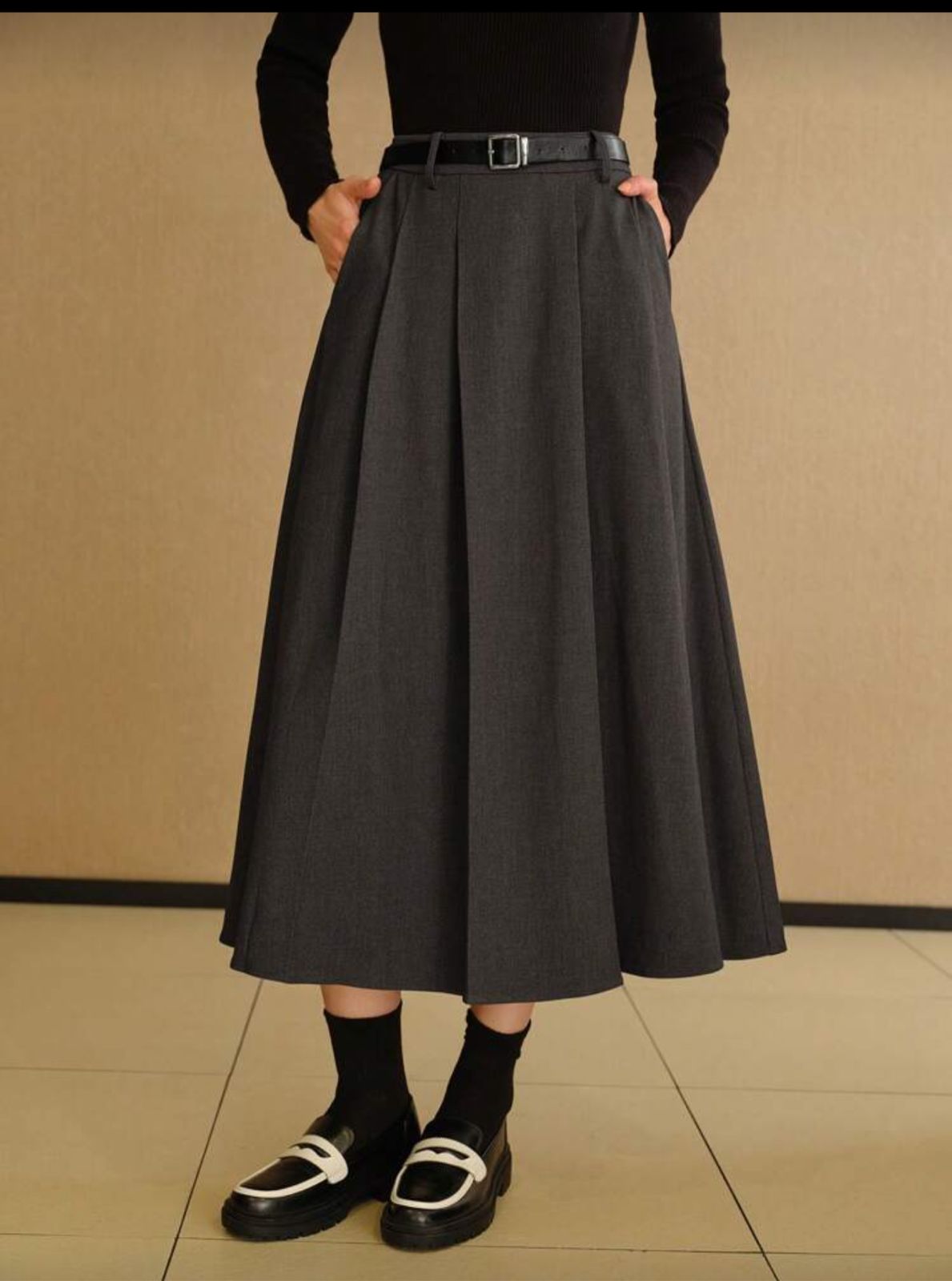 DAZY SKIRT IN WOOL MATERIAL FOR WINTER
