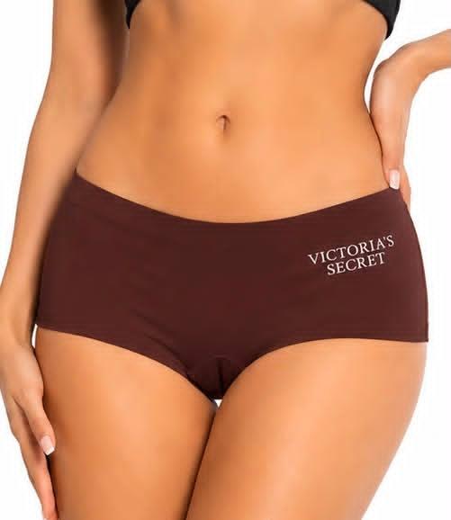 Seamless Victoria's Hot short