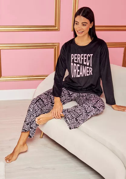 Max original typography pink set