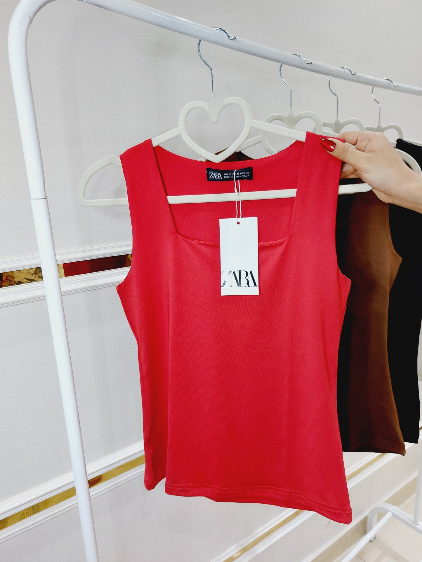 Square neck tank top✨️
