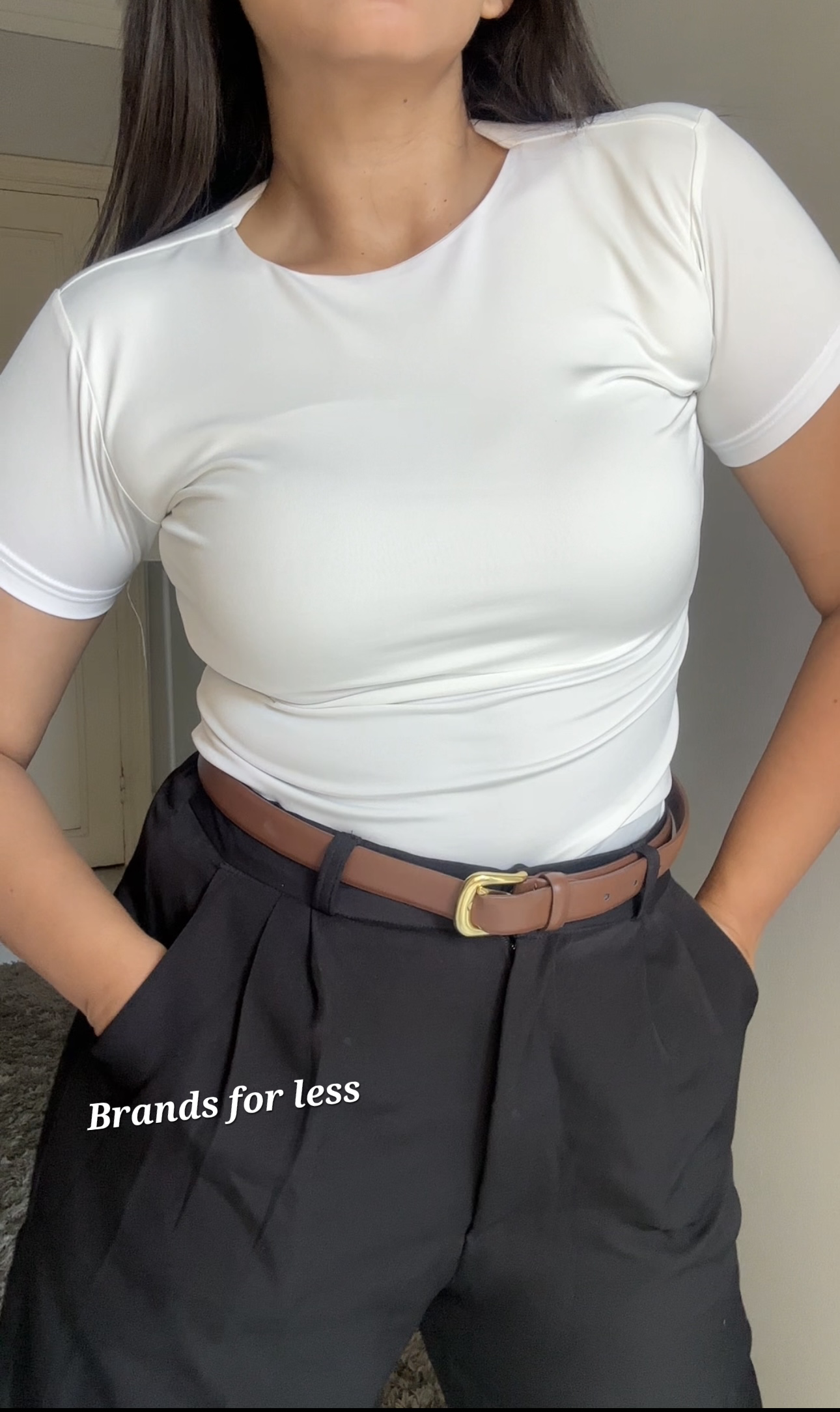 Half sleeves round tops