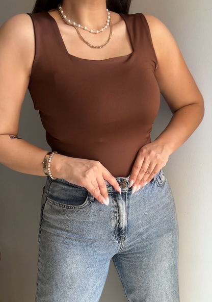 Square  neck tank top✨️