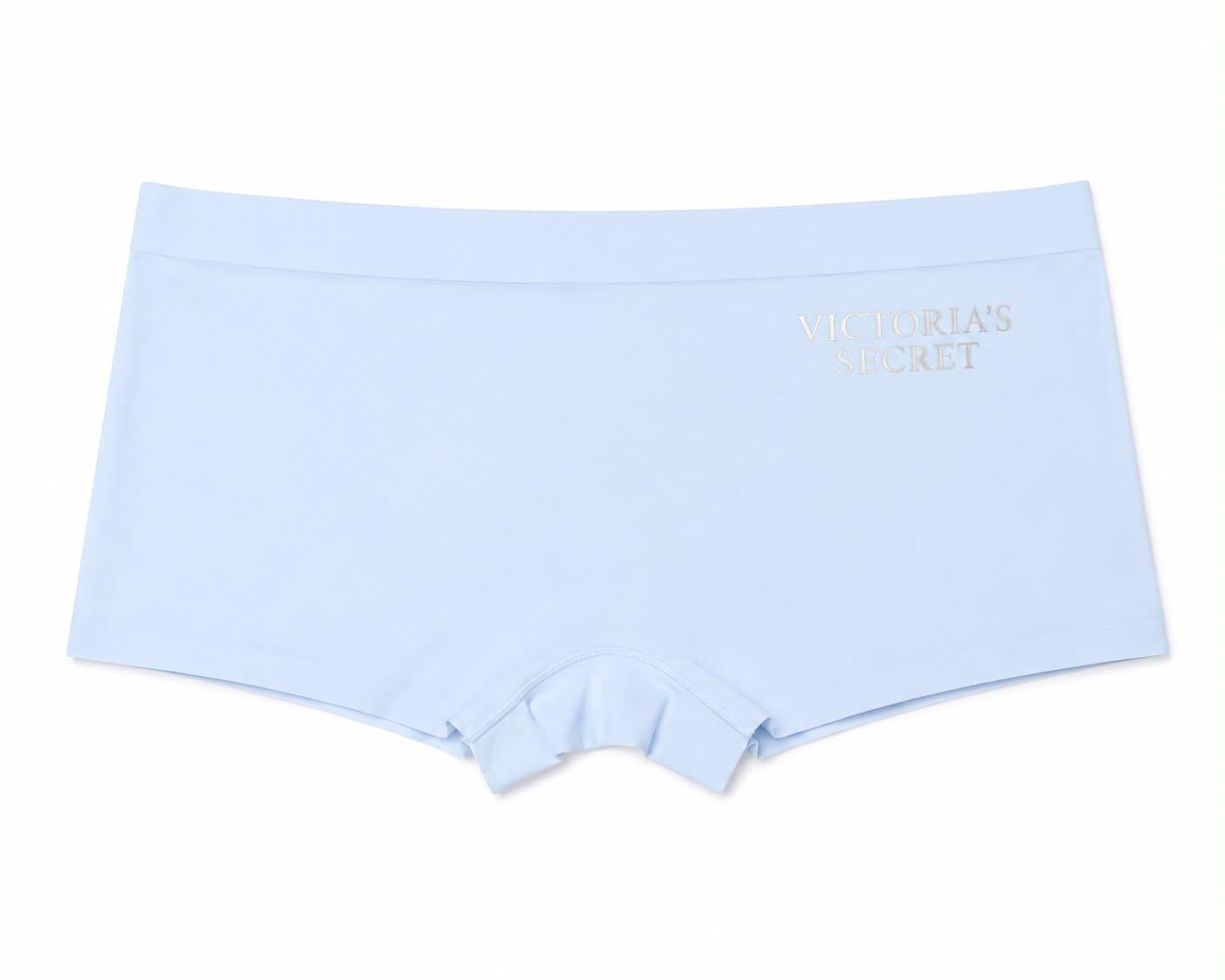 Seamless  Victoria's Hot short