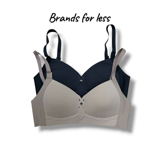 3- pieces Bundle seamless soft Bra offer  ٣ قطع