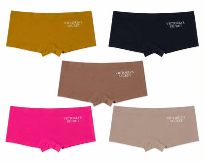 Seamless  Victoria's Hot short