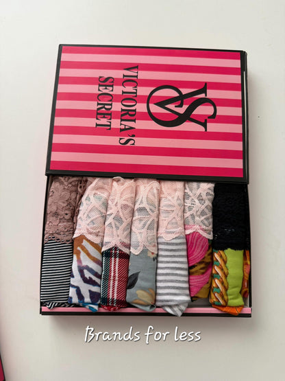Victoria secret  panties random patterns  💫 ( 7 pieces)