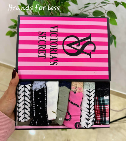 Victoria secret  panties random patterns  💫 ( 7 pieces)