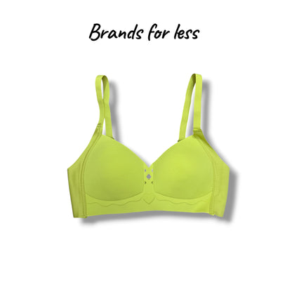 3- pieces Bundle seamless soft Bra offer  ٣ قطع